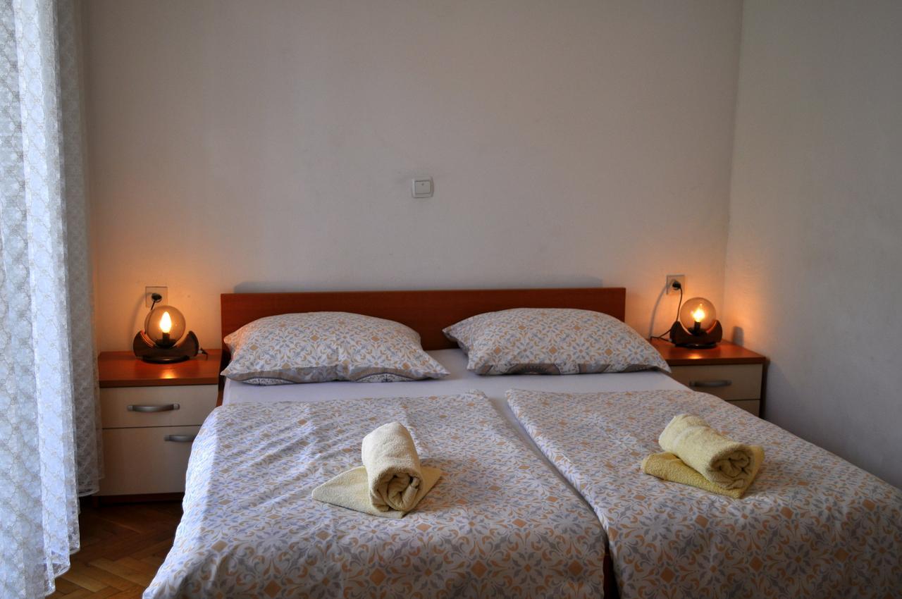 Apartments Ljubica Макарска Екстериор снимка
