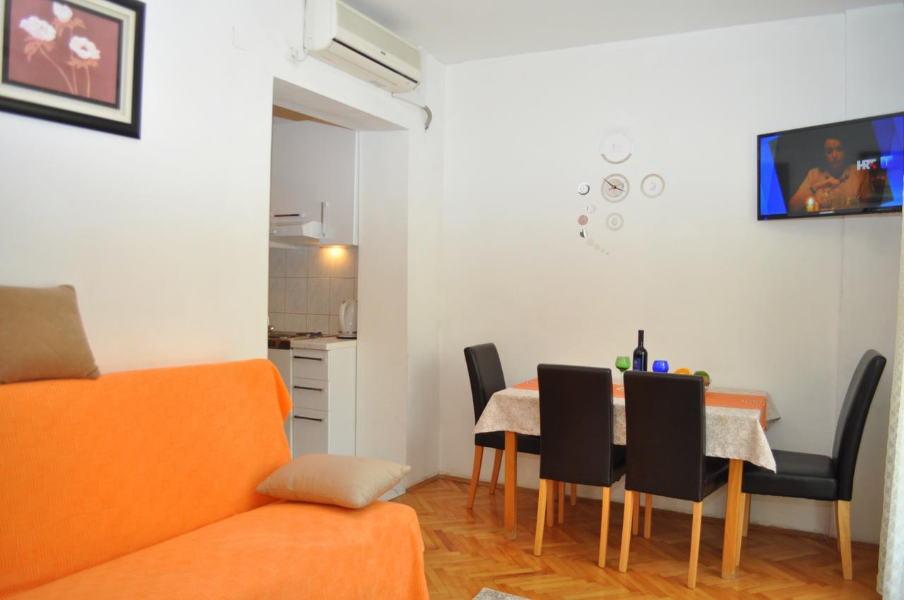 Apartments Ljubica Макарска Екстериор снимка