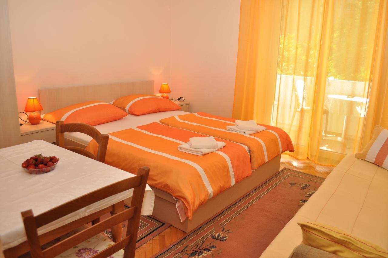 Apartments Ljubica Макарска Екстериор снимка