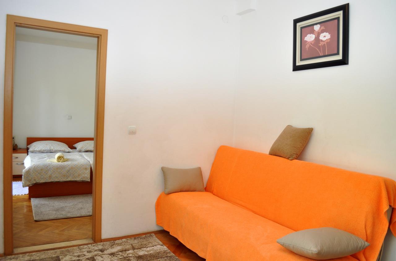 Apartments Ljubica Макарска Екстериор снимка
