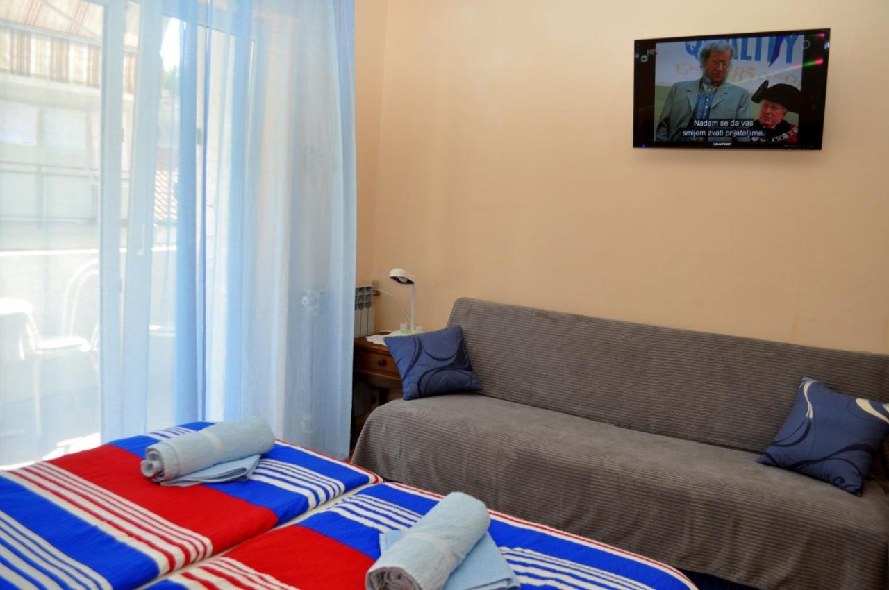 Apartments Ljubica Макарска Екстериор снимка