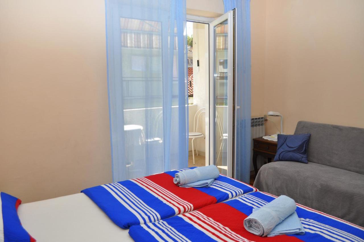 Apartments Ljubica Макарска Екстериор снимка
