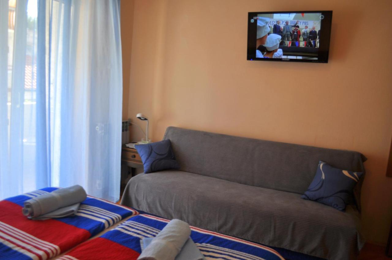 Apartments Ljubica Макарска Екстериор снимка